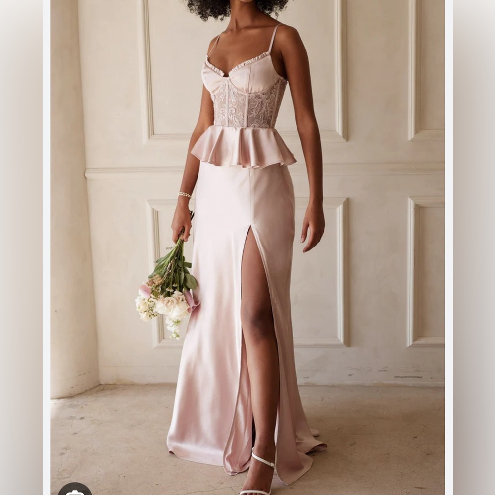 The Dianthus Dress in Hushed Violet